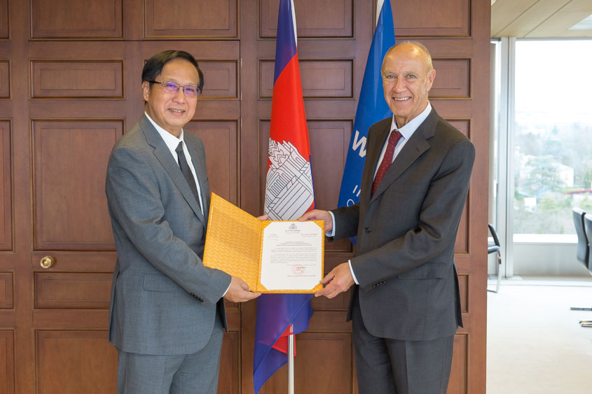 Imagén de Francis Gurry y Sr. Pan Sorasak