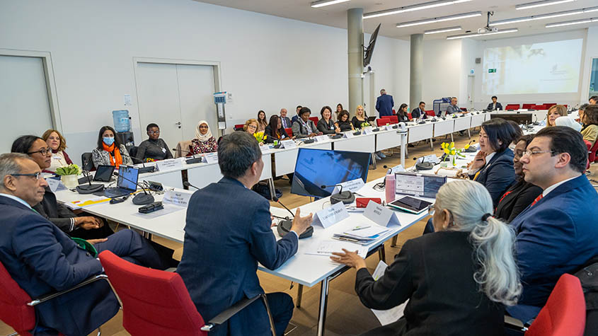 Photo des participants et organisateurs à la cérémonie de remise des prix