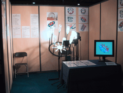 Jean-Marie Schatt’s Thermoturbine prototype, ingeniously constructed from a bicycle wheel and bottles, produces rotary energy from thermal energy. (Photo:  J-M Schatt)