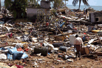 The 2004 tsunami disaster impelled Sri Lanka’s open source software community to develop a tailored information management system for humanitarian relief operations. (Photo by Sarvodaya Shramadana)